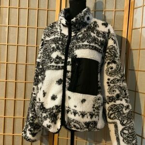 VENUS Black & White Patterned Teddy Jacket